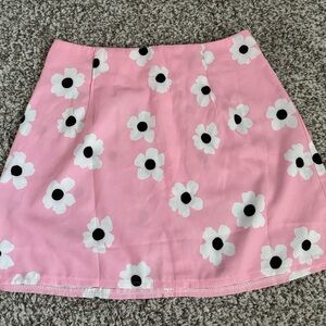 Princess Polly pink floral skirt